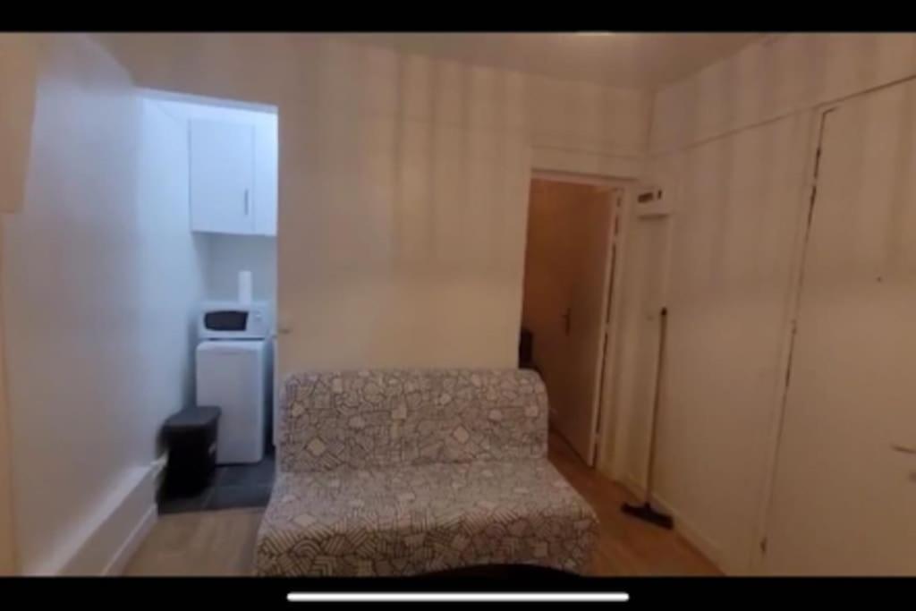 Charmant Appartement Pres De Montmartre Paris Exterior foto