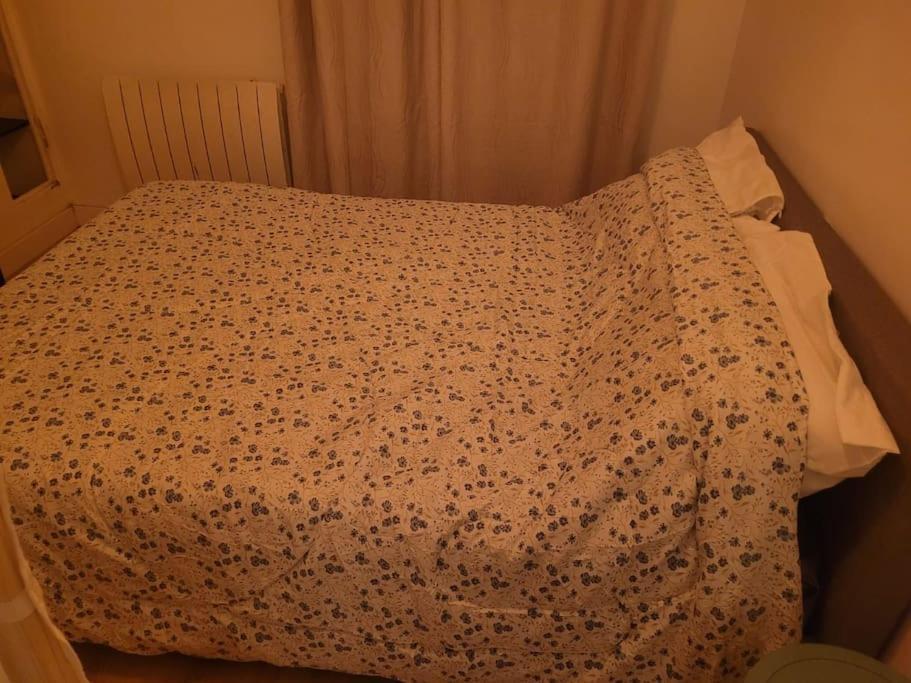 Charmant Appartement Pres De Montmartre Paris Exterior foto